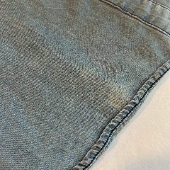 Old Navy button down shirt size medium - Picture 14 of 15